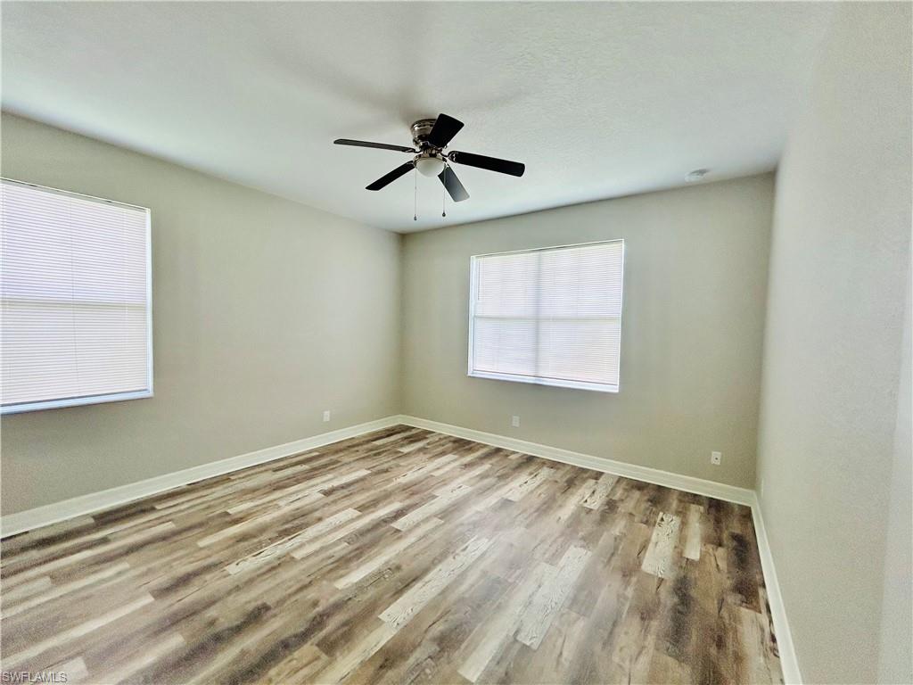 TOWN LAKES - Residential Lease