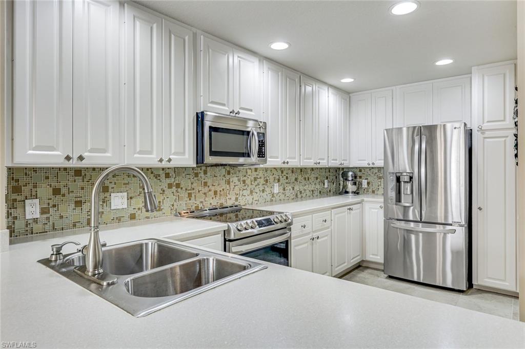 VILLAGE WALK OF BONITA SPRINGS - Residential