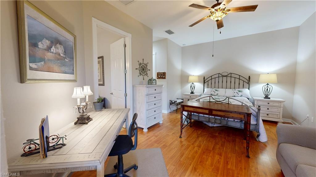 HAMPTON VILLAGE - Residential