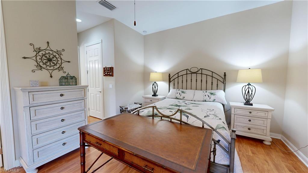 HAMPTON VILLAGE - Residential