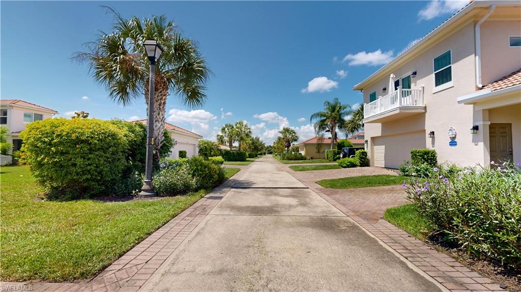 HAMPTON VILLAGE - Residential