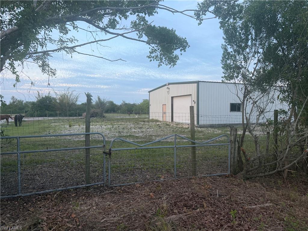 SADDLEWOOD FARMS - Land