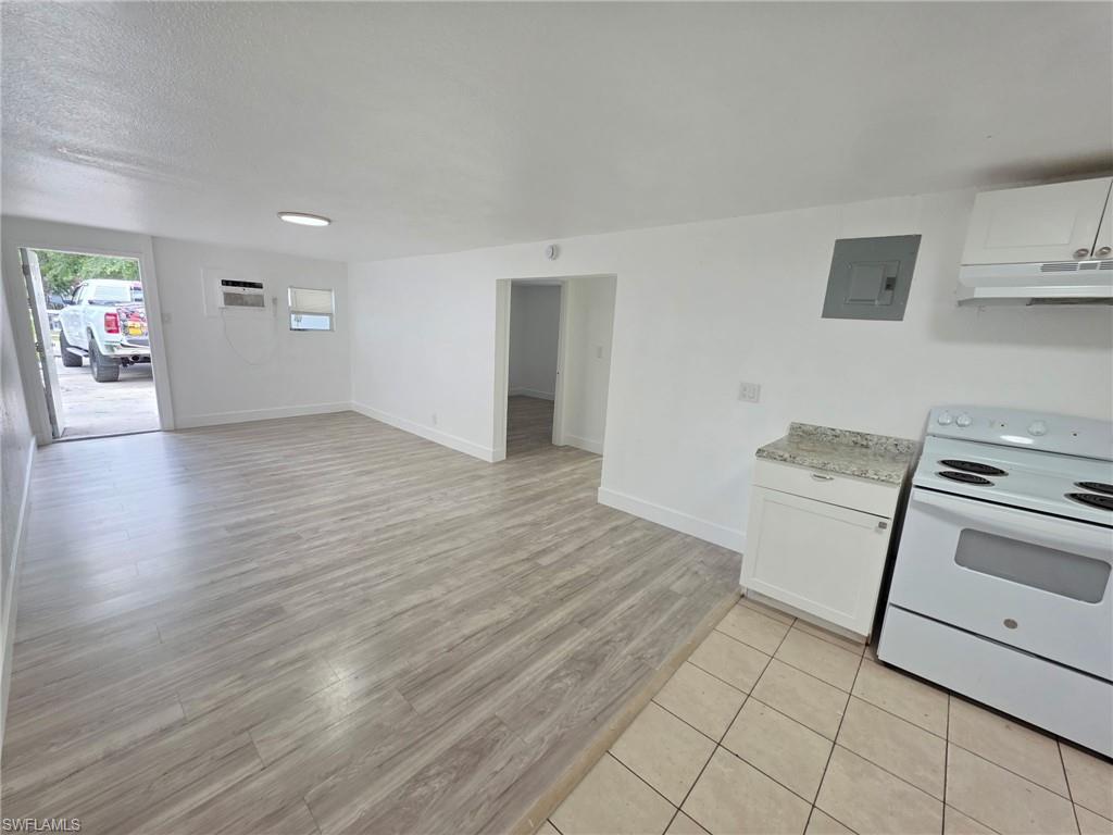 FORT MYERS - Residential Lease