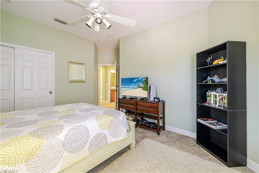 BELL TOWER PARK - Residential