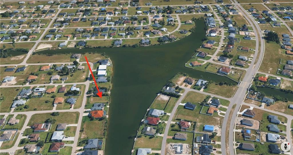 CAPE CORAL - Land