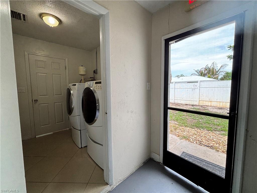 LEHIGH ACRES - Residential Lease