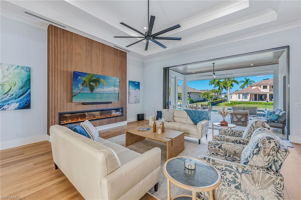 MARCO ISLAND - Residential