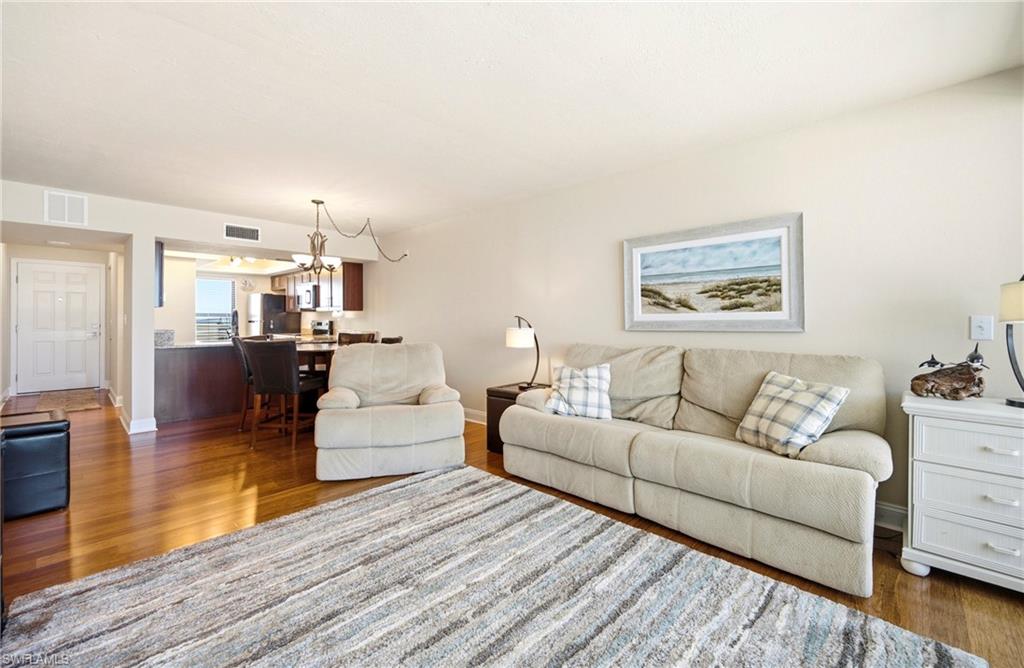 SHAMRON BEACH CONDO - Residential