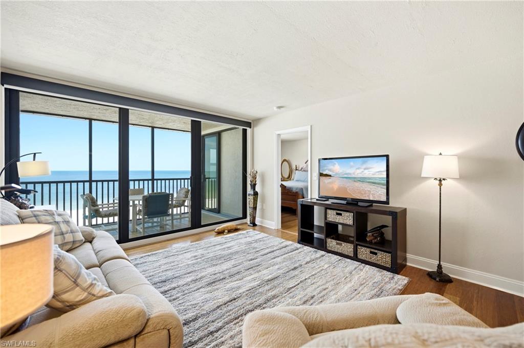 SHAMRON BEACH CONDO - Residential