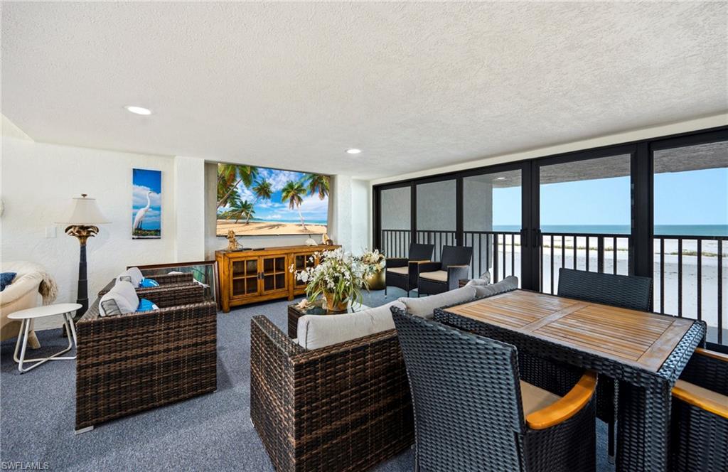 SHAMRON BEACH CONDO - Residential
