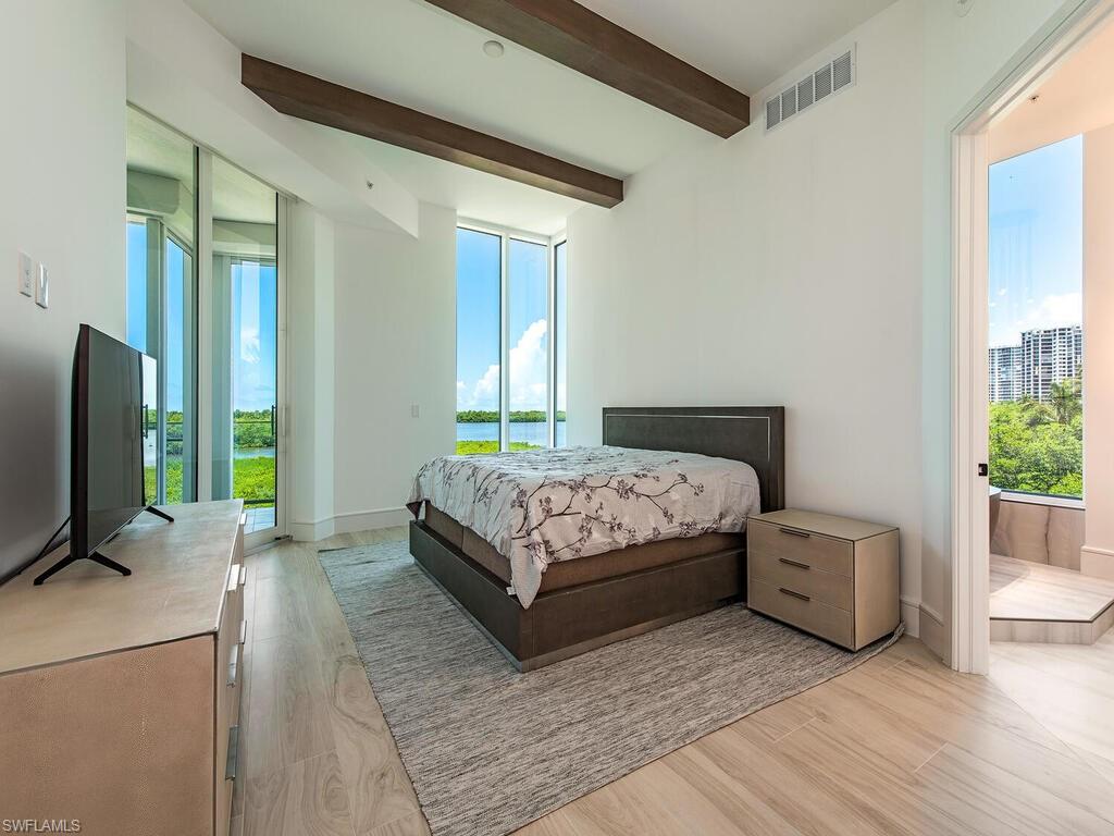 BAYPOINTE AT NAPLES CAY - Residential Lease