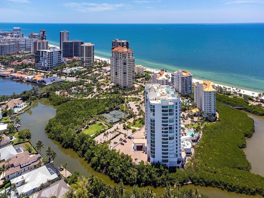 BAYPOINTE AT NAPLES CAY - Residential Lease