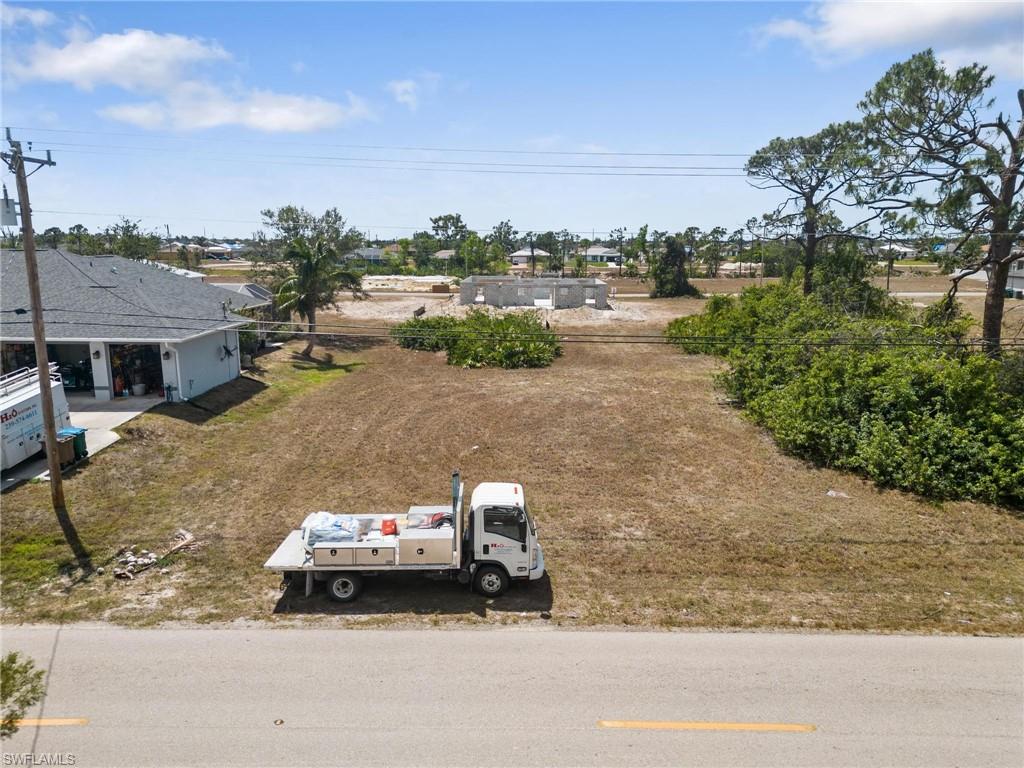 CAPE CORAL - Land