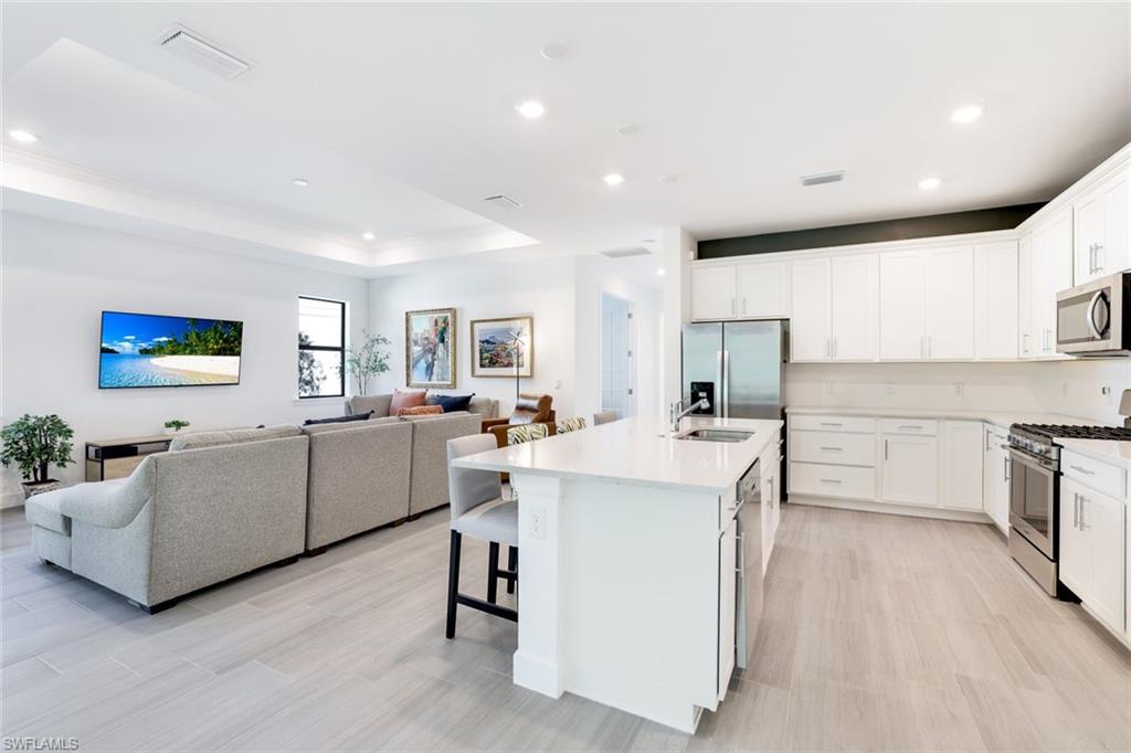VENTANA POINTE - Residential Lease