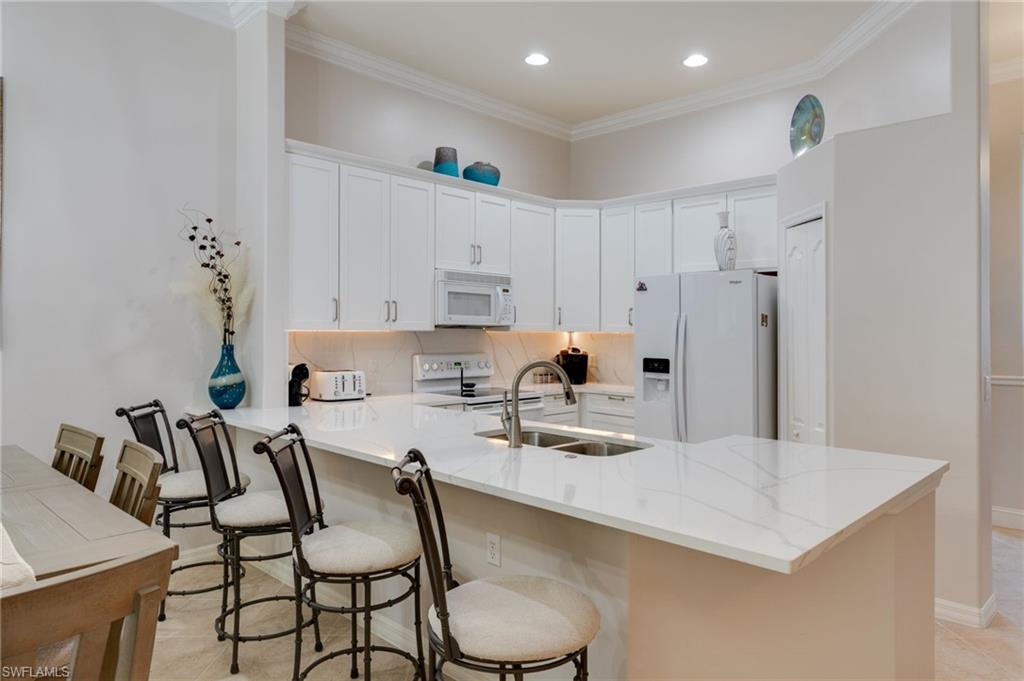 EAGLE COVE - Residential