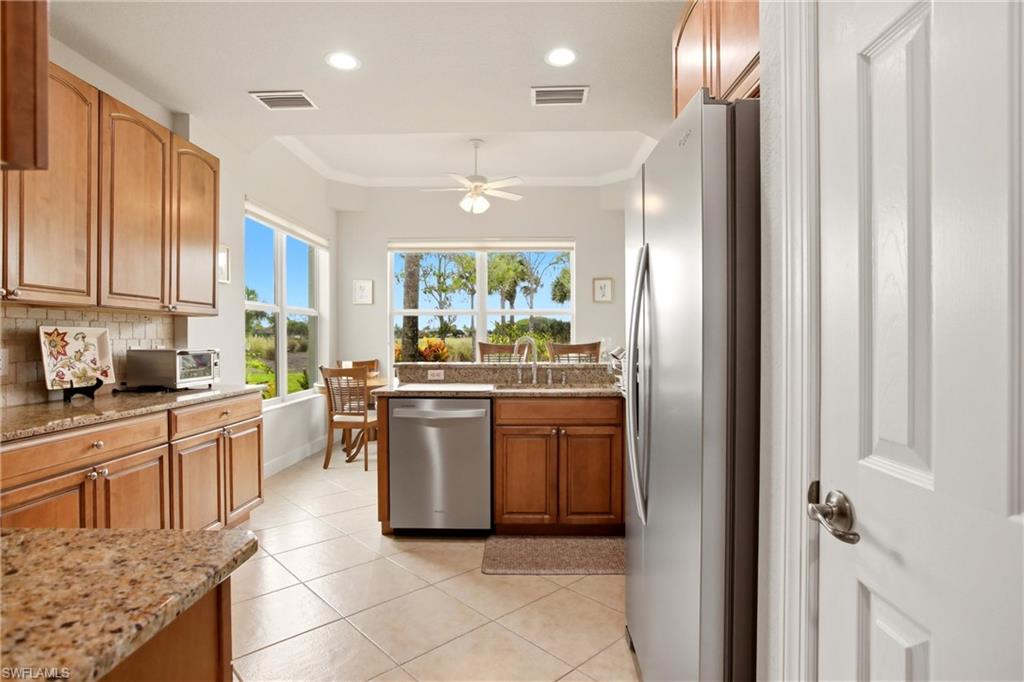 QUARTZ COVE - Residential Lease