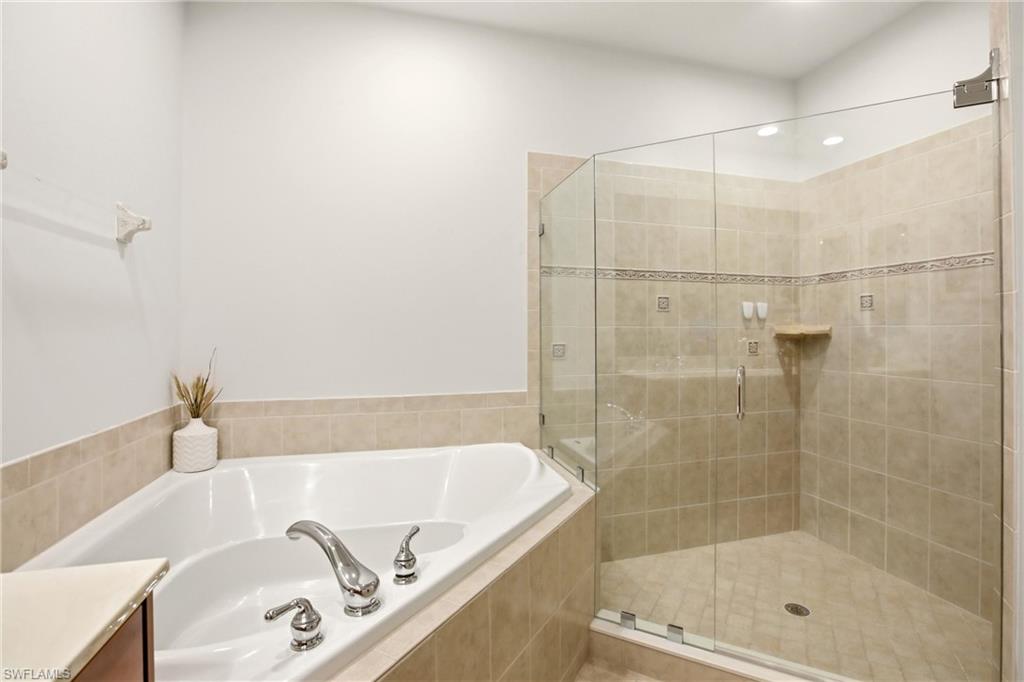 QUARTZ COVE - Residential Lease