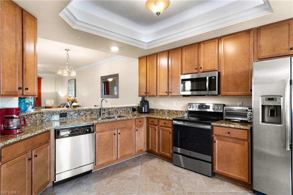 BONITA NATIONAL GOLF AND COUNTRY CLUB - Residential Lease