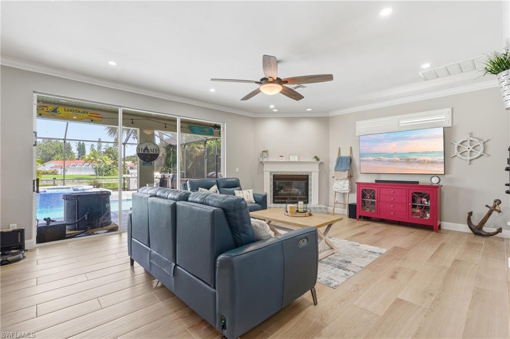 BERKSHIRE LAKES - Residential