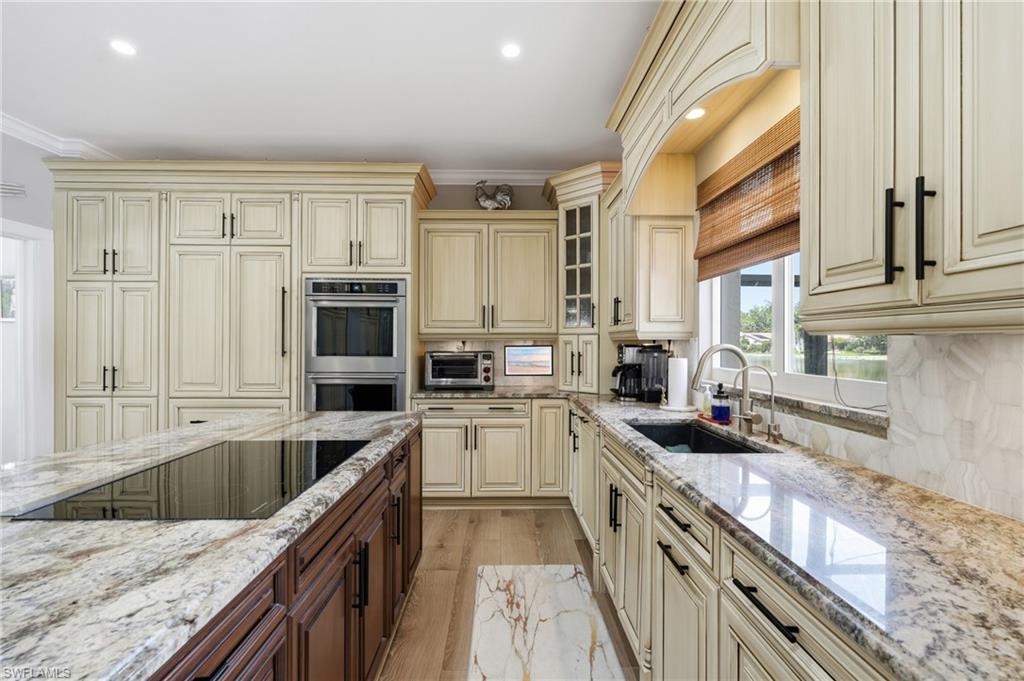 BERKSHIRE LAKES - Residential