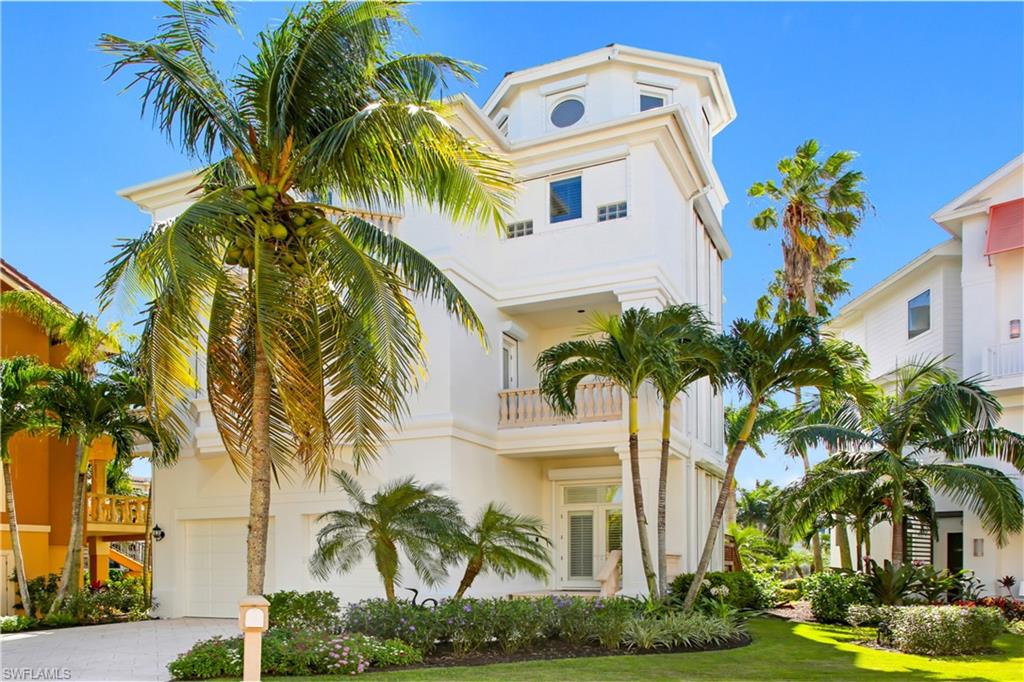 BAREFOOT BEACH - Residential