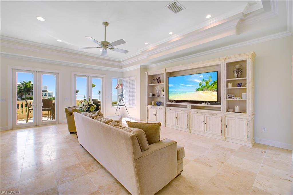 BAREFOOT BEACH - Residential