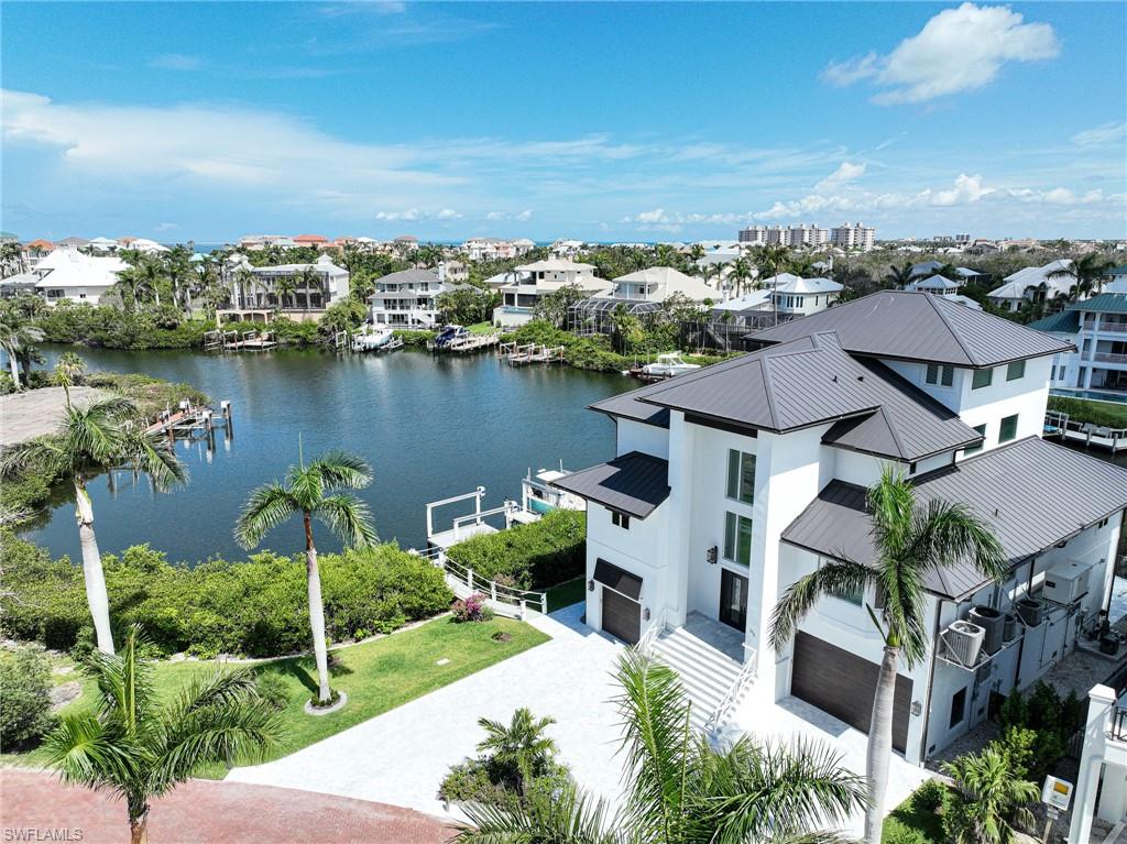 BAYFRONT GARDENS - Residential