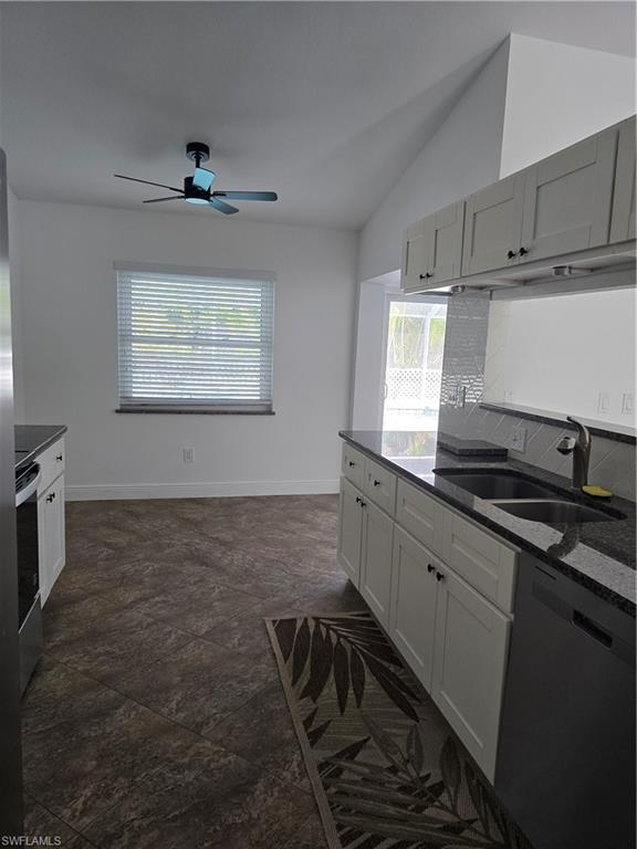 CAPE CORAL - Residential Lease