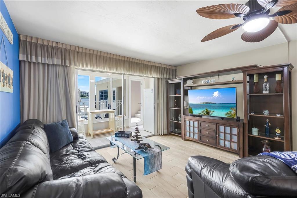 CORAL CAY CONDO - Residential