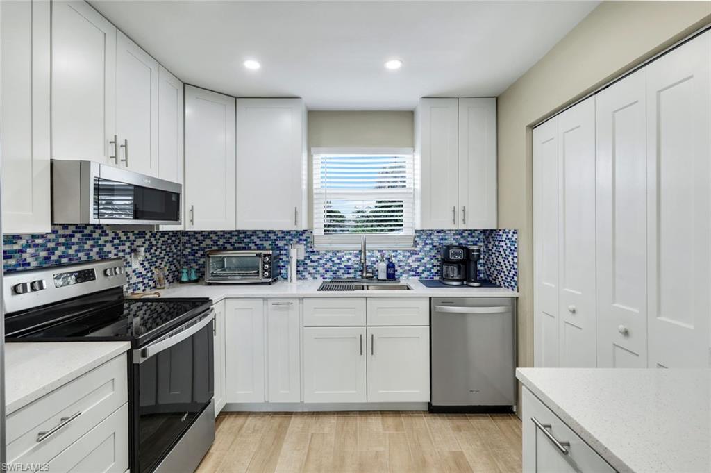 CORAL CAY CONDO - Residential