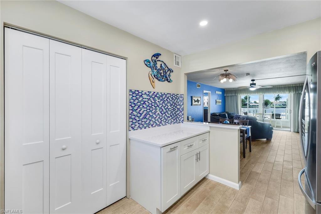 CORAL CAY CONDO - Residential