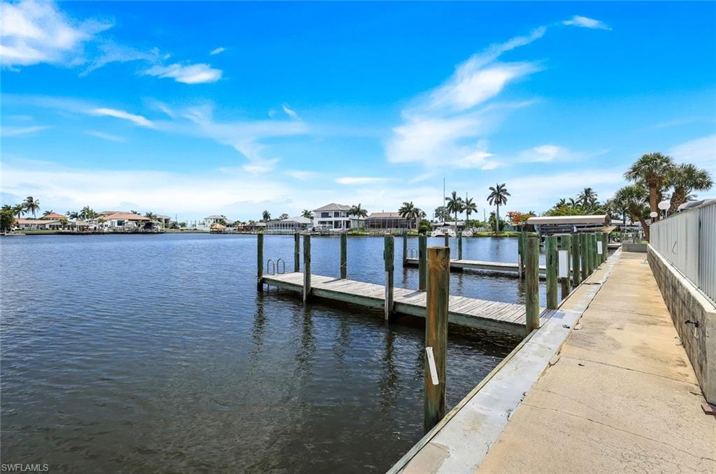 CORAL CAY CONDO - Residential