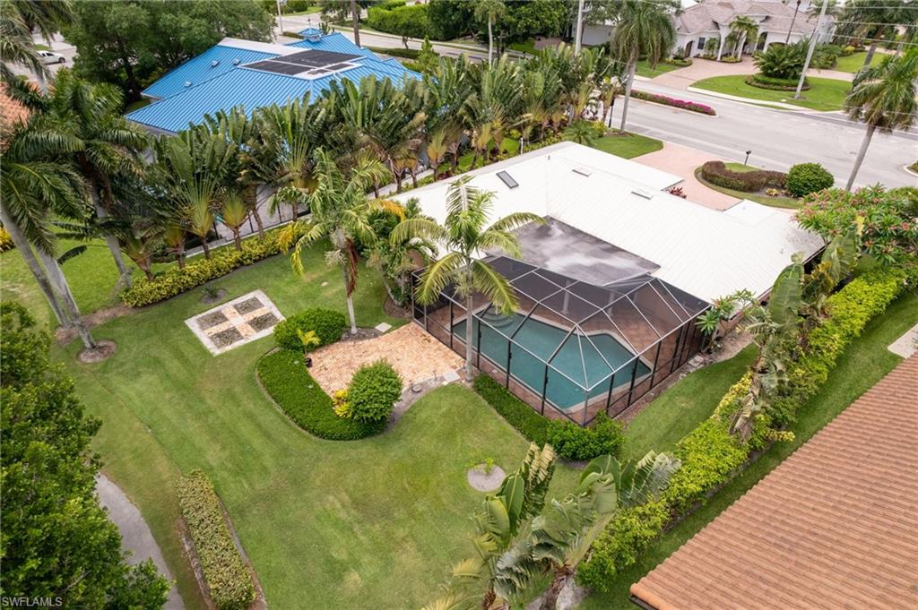 MOORINGS - Residential