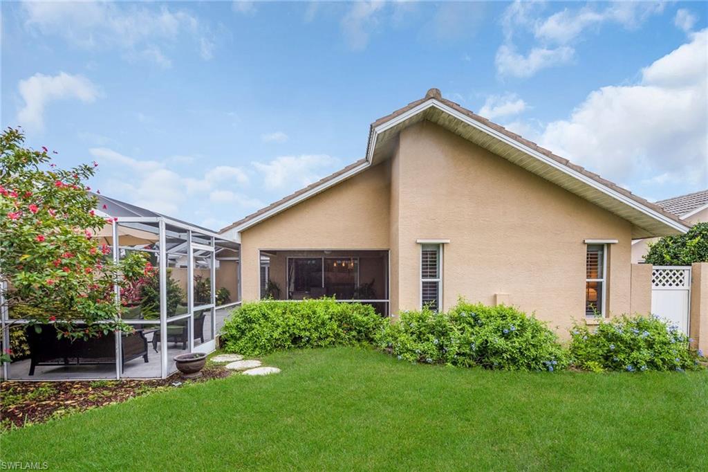 LONGSHORE LAKE - Residential