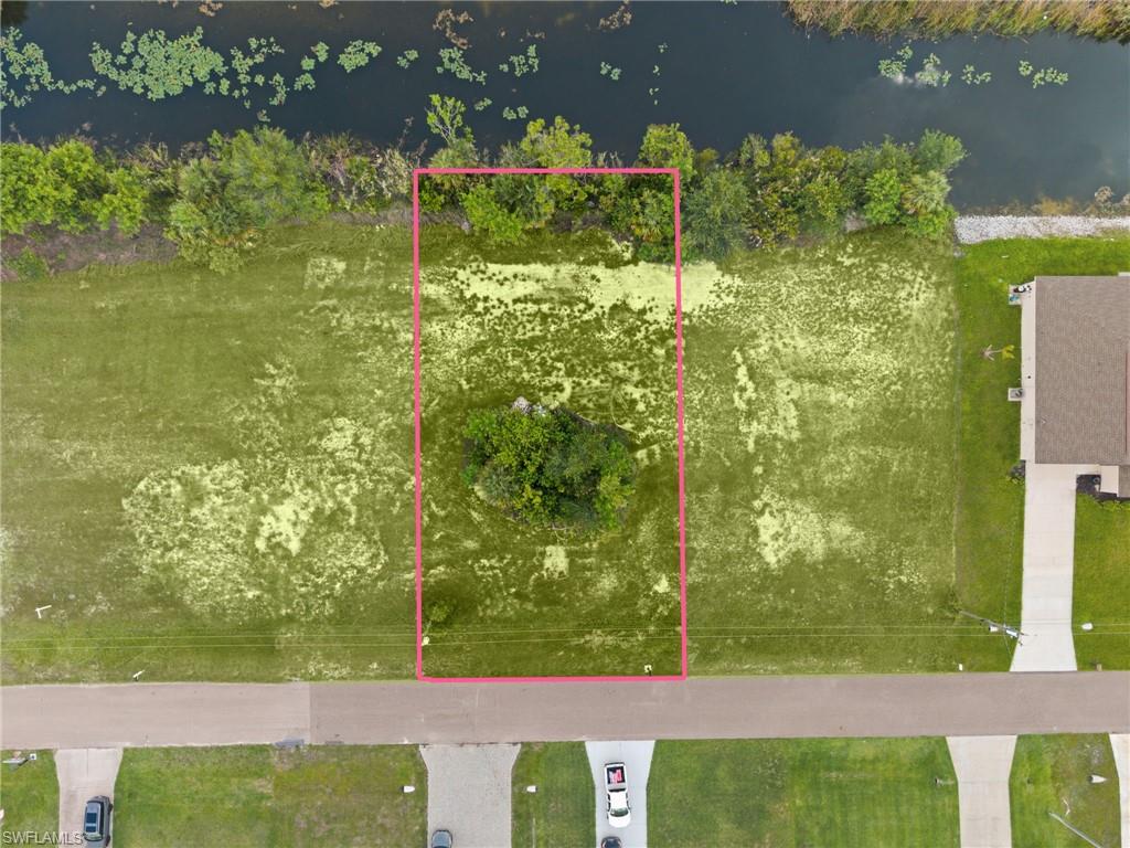 CAPE CORAL - Land