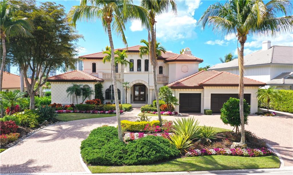 PARK SHORE - Residential