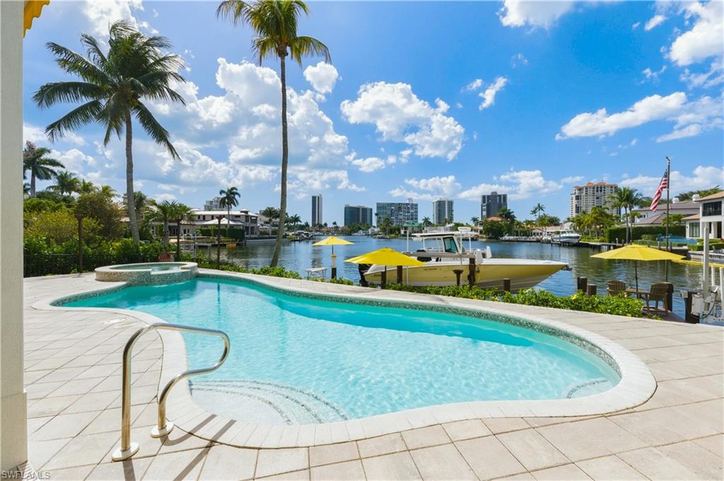 PARK SHORE - Residential