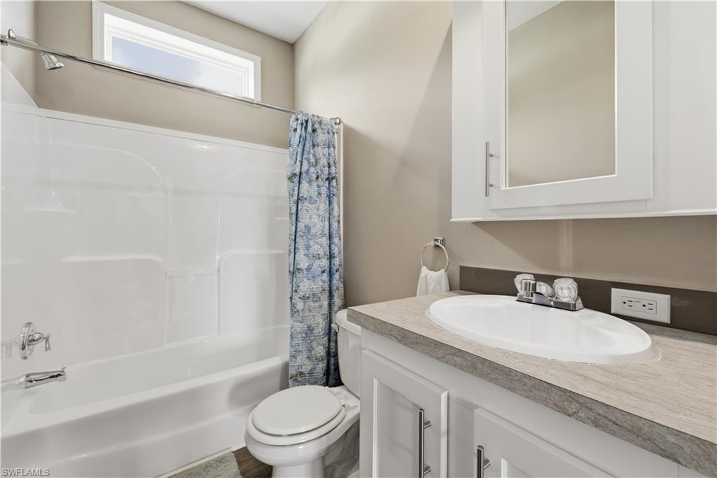 GARDEN COVE - Residential Lease