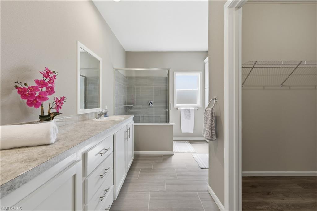 GARDEN COVE - Residential Lease