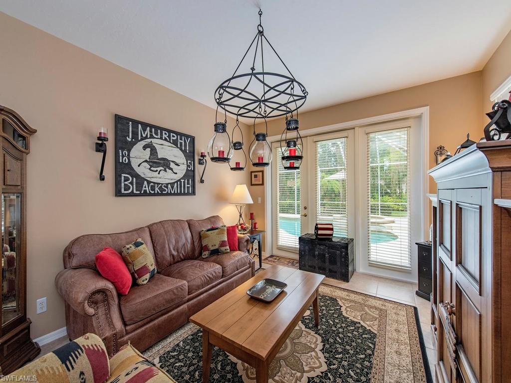 LAUREL LAKES - Residential