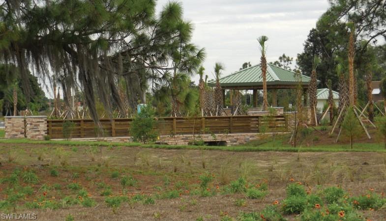 LEHIGH ACRES - Land