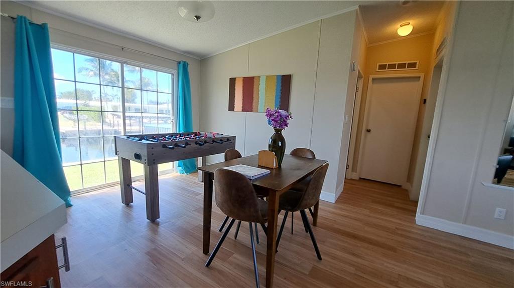 FLAMINGO BAY - Residential Lease