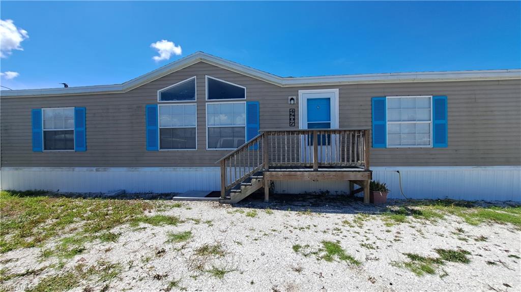 FLAMINGO BAY - Residential Lease
