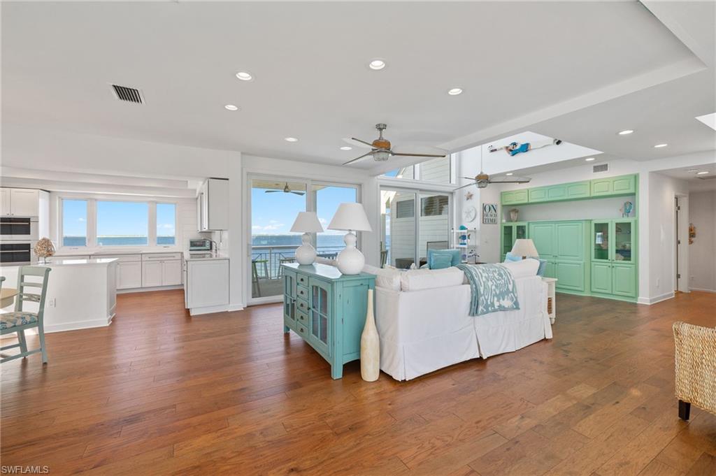 SANIBEL ESTATES - Residential