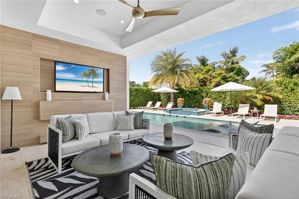 OLDE NAPLES - Residential