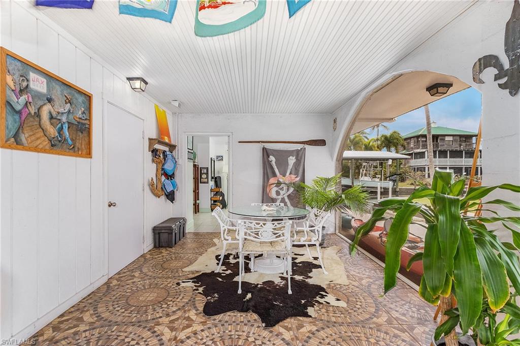 KNIGHTS BOKEELIA ISLE - Residential