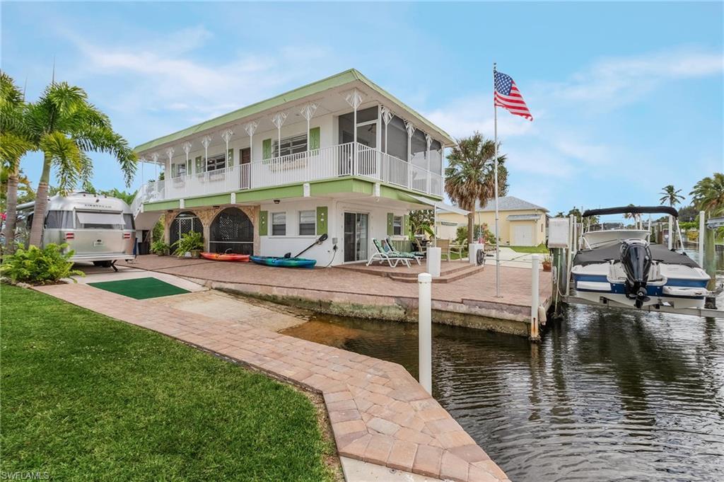 KNIGHTS BOKEELIA ISLE - Residential