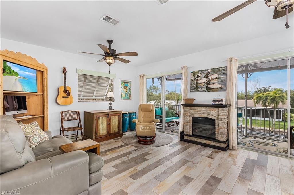 KNIGHTS BOKEELIA ISLE - Residential