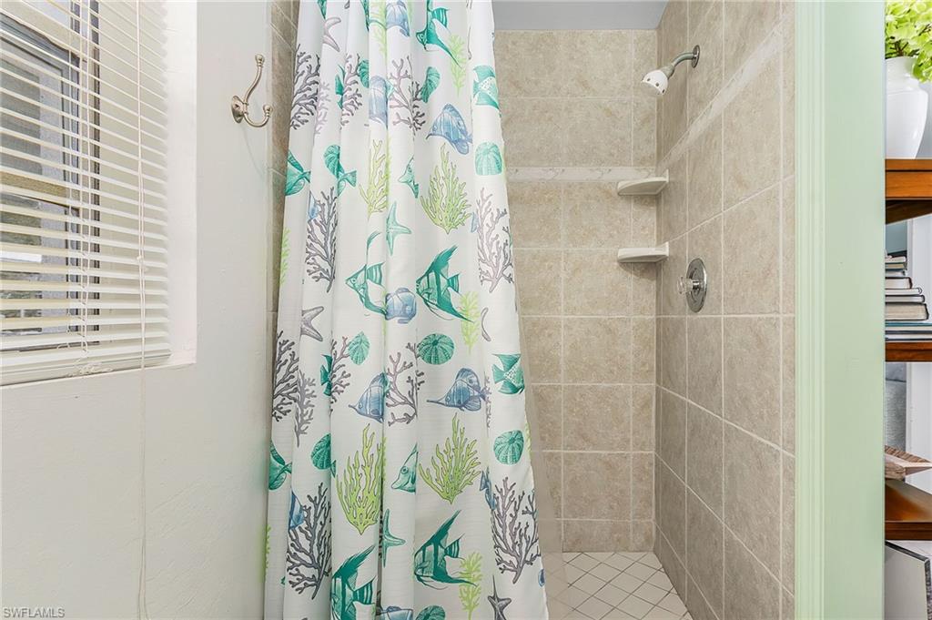 KNIGHTS BOKEELIA ISLE - Residential