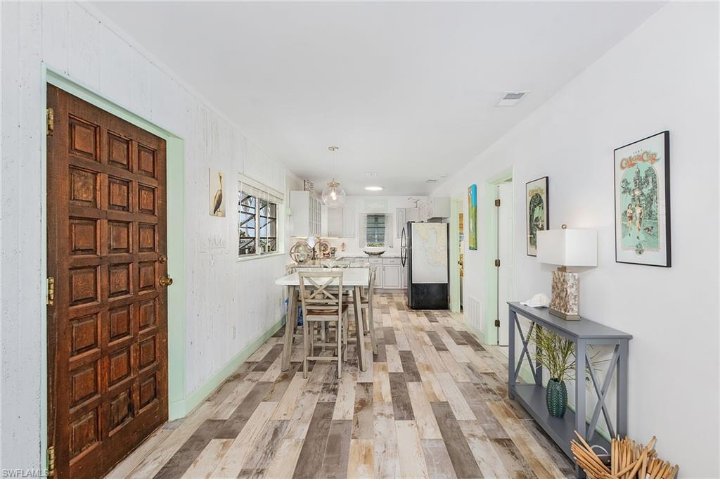 KNIGHTS BOKEELIA ISLE - Residential